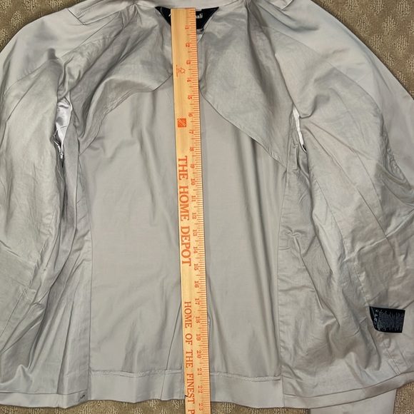 NEW Norma Kamali Light Gray 2 Button Blazer Jacket - Picture 8 of 9